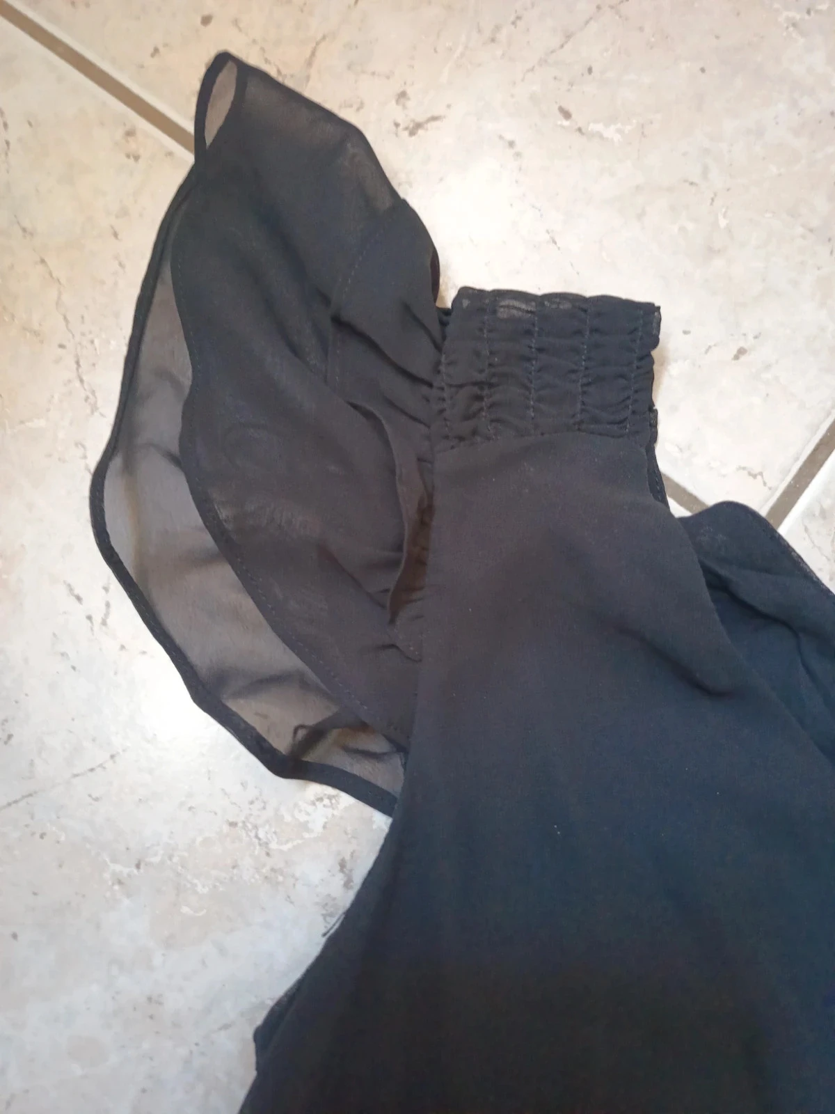Robe negra leve Naf Naf – photo 3